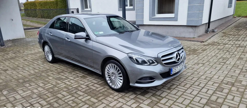 mercedes benz klasa e Mercedes-Benz Klasa E cena 82000 przebieg: 212000, rok produkcji 2015 z Skarszewy